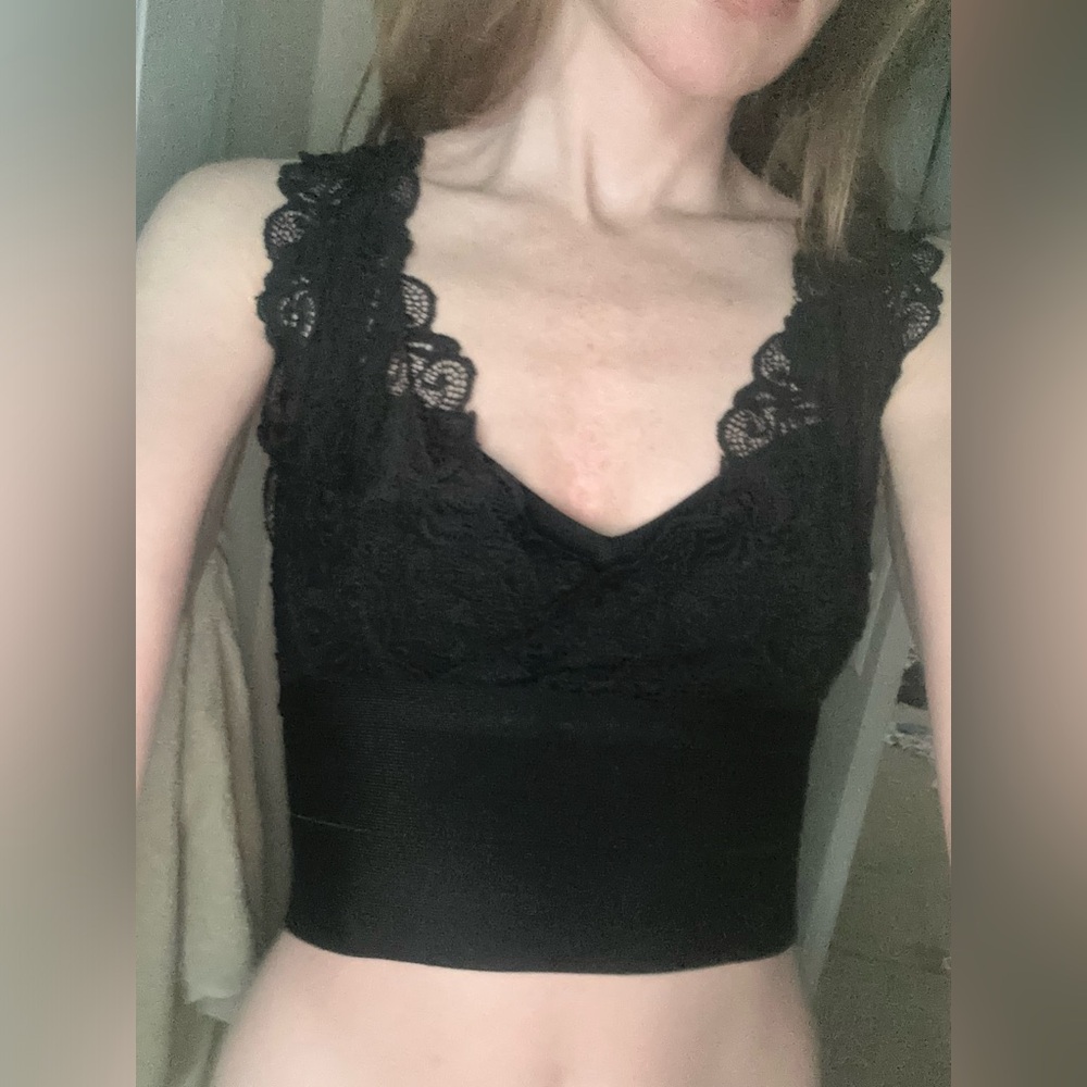 Bebe Crop Top